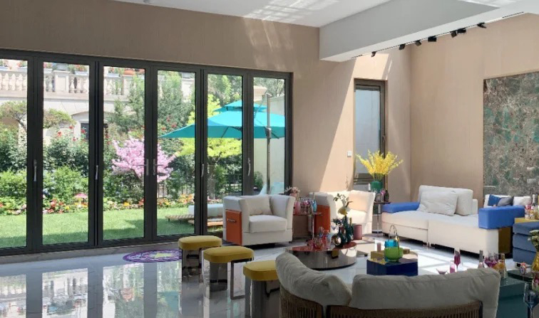 大雪節(jié)氣將至，天氣漸冷，你家的鋁合金門(mén)窗能抗凍嗎？