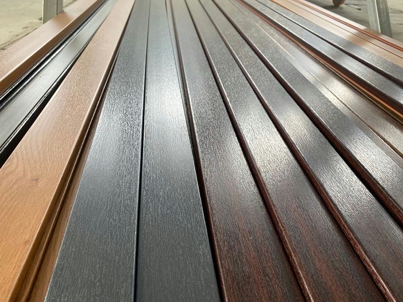 健康鋁木門窗流行的原因是什么？裝在室內(nèi)好看嗎？需注意什么問題？