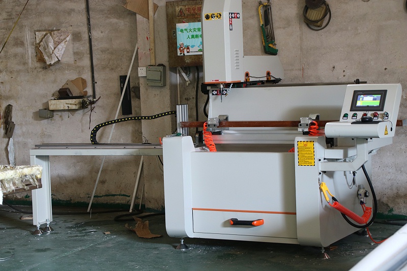 真正懂門窗的人，家里都在用這種鋁合金門窗！